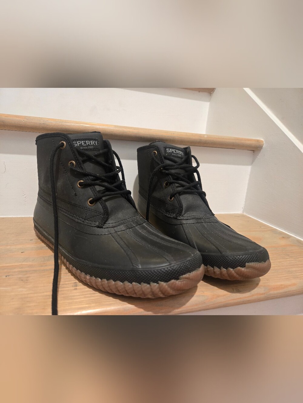 Sperry Black Men's Lace-Up Duck Boots with Brown Outsole